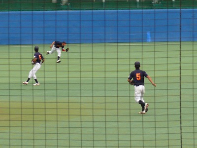 10月19日 東都大学野球2部 日本大対拓殖大_b0166128_1336712.jpg