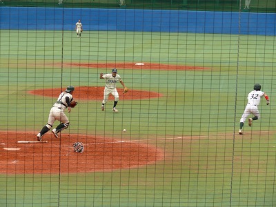 10月19日 東都大学野球2部 東農大対専修大 _b0166128_14325165.jpg