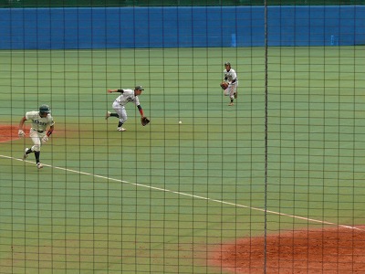 10月19日 東都大学野球2部 東農大対専修大 _b0166128_14351864.jpg