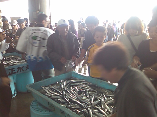 小名浜魚市場祭_e0068696_18201891.jpg