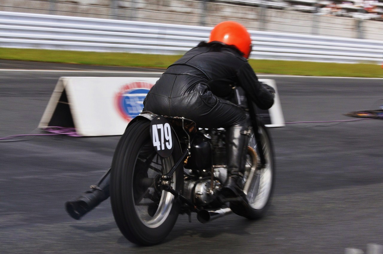 ~Draggin\' on bloody Road Race circuit~_f0148898_1611186.jpg