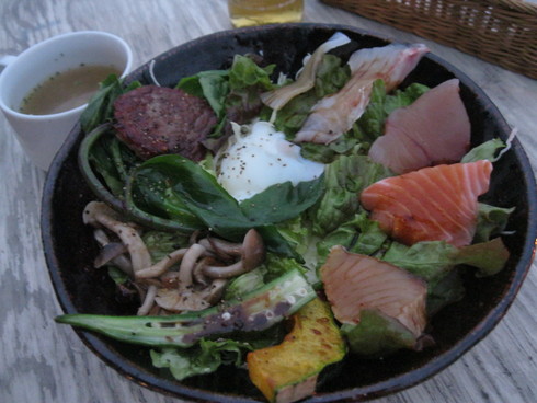 「LANDSHIP cafe」で~~_a0125419_9263222.jpg