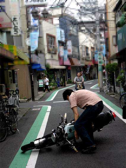 あこがれの元店舗ライフ（青果店編）丸山ガレージ_f0203027_1735382.jpg