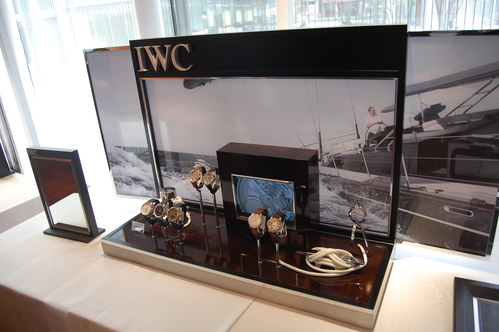 『2010 IWC ポルトギーゼ・ナビゲーション』/BEST新宿_f0039351_17565349.jpg
