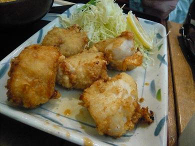三井アウトレットパーク入間のフードコート「鶏三和」で名古屋コーチンの親子丼。_a0029277_21272331.jpg