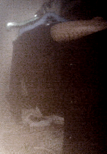 e0103408_2215652.gif