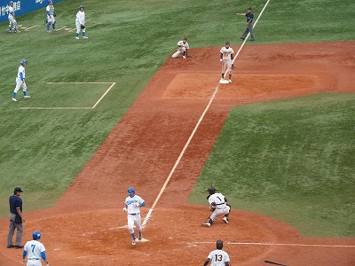 10月20日 東都大学野球 青学大対国士舘大_b0166128_1553854.jpg