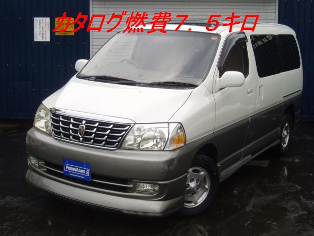 グランドハイエース&セレナ・入庫しております!(新川店)_c0161601_2112269.jpg