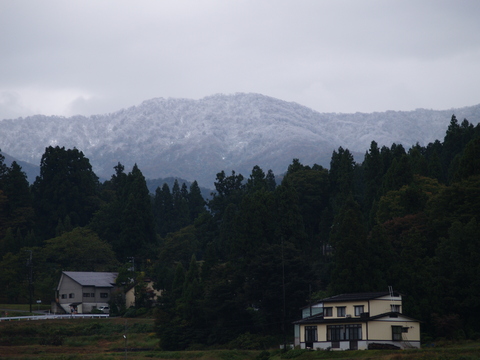 初冠雪!_d0182179_15291196.jpg