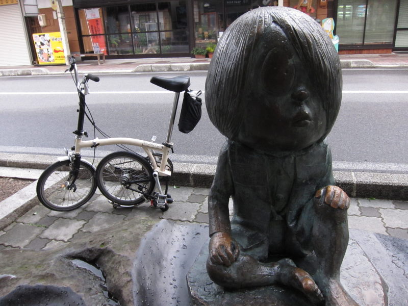 水木しげるワールド一色！あちこちに妖怪が．．．－ブロンプトンとの旅③_e0138081_5101825.jpg