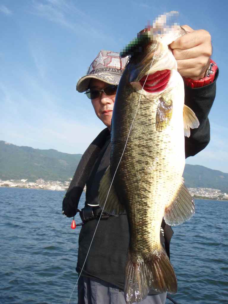 琵琶湖TEST釣行記　『 NLWルアー好調ですよ！』_d0145899_40152.jpg