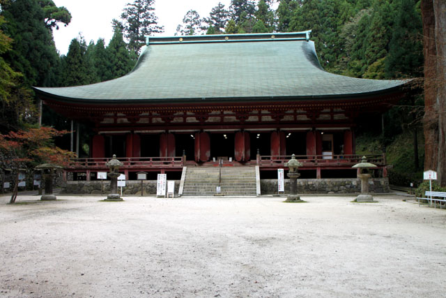 比叡山延暦寺 4.西塔を歩く_e0048413_19291266.jpg