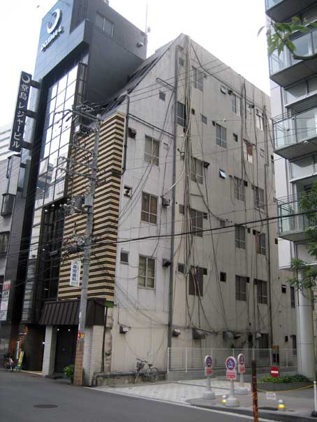ドレスアップ_b0057679_8294167.jpg