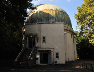 e0208718_1393830.jpg