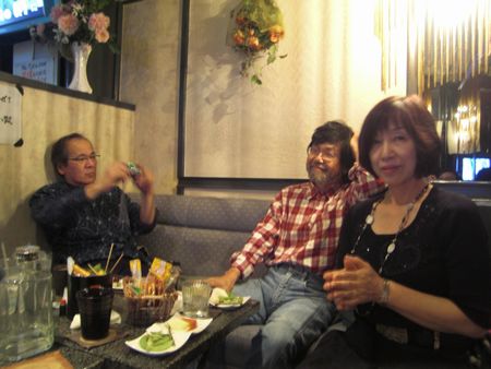 楽しい粋な中年カップル飲み会あ なんだかんだと生きてます 楽しい粋な中年カップル飲み会あ なんだかんだと生きてます
