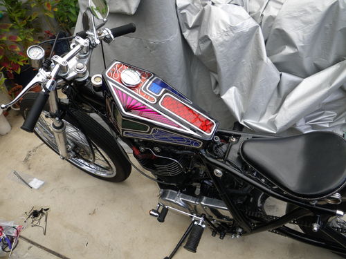 10月31日 SR400 コフィンタンク 取り付け : Hang Loose! 10月31日 SR400 コフィンタンク 取り付け : Hang Loose!