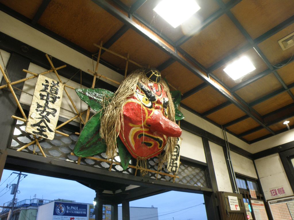 少しだけ紅葉、幽玄の高尾山　2010/10/28　曇後雨　単独_c0134193_8372340.jpg