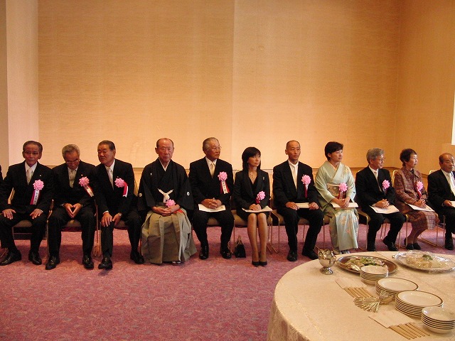 富士市表彰式と富士市難病団体連絡協議会の皆様_f0141310_23525434.jpg