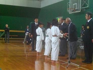 第4回中津川市綜合体育大会第27回中津川市民空手道大会_d0010630_1935162.jpg