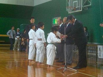 第4回中津川市綜合体育大会第27回中津川市民空手道大会_d0010630_19493222.jpg