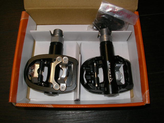 11/1 セール品情報:serfas、KCNC編_b0189682_103529.jpg