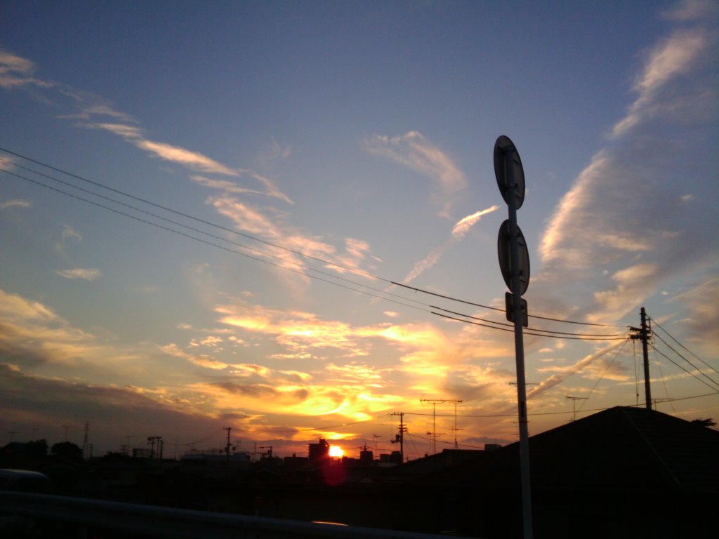 街に落ちる夕日 ジムカーナ オフロードな日々 街に落ちる夕日 ジムカーナ オフロードな日々