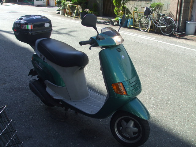 MOPED_c0060469_11431519.jpg