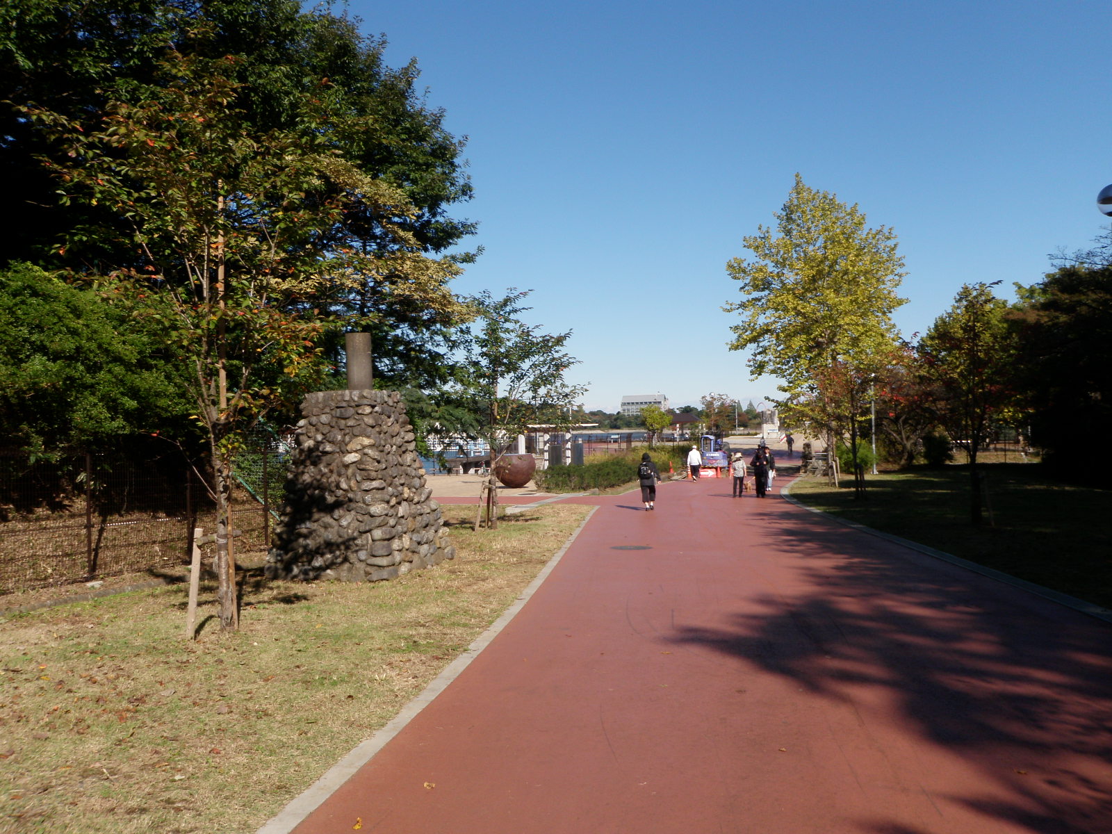 e0215910_9103718.jpg