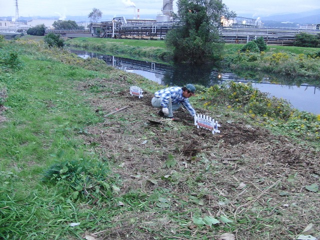 滝川の遊歩道整備とジャンボエンチョーさんの地域貢献事業_f0141310_23531799.jpg