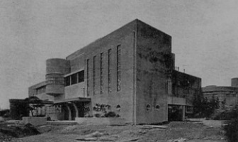 函館・百十三銀行本店(建築家・関根要太郎作品研究、その3)_f0142606_18532068.jpg