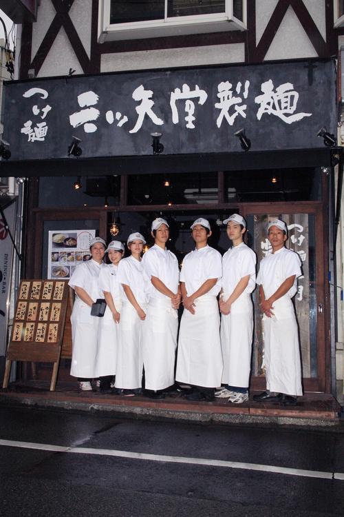 三ツ矢堂製麺 玉川学園前店 本日オープン!!!_e0173239_1693928.jpg