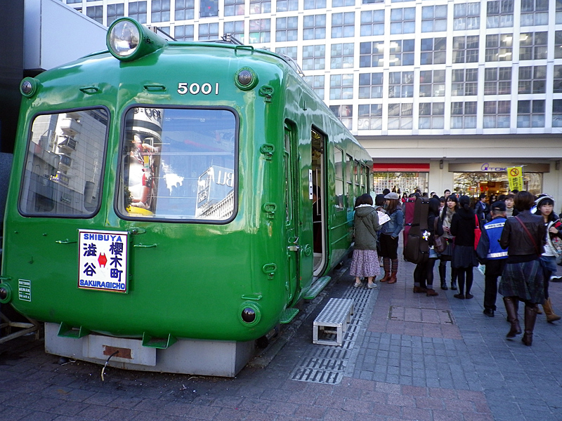 けさの渋谷と四ツ谷の風景_e0026606_212057.jpg