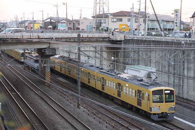 西武2079F東急車輛出場甲種輸送_b0002858_22372660.jpg