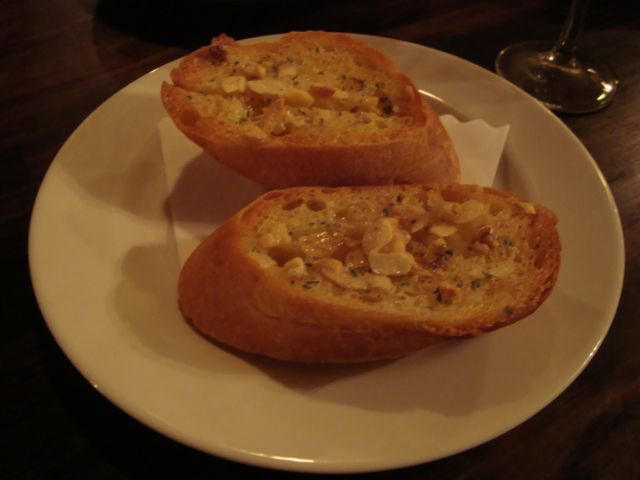 吉祥寺「Bistro TALK BACK トークバック」へ行く。_f0232060_2357389.jpg