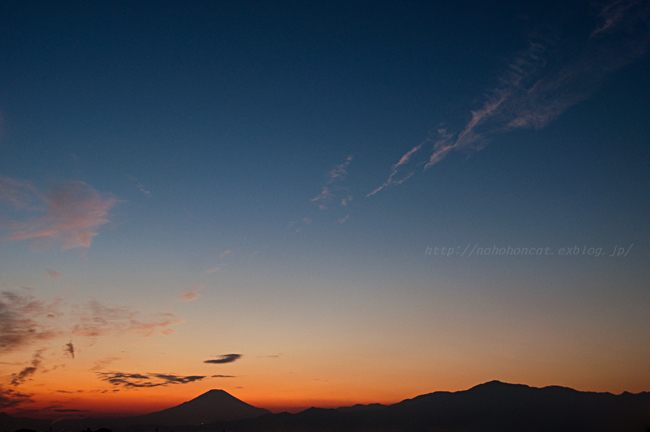 今日の夕景_b0108211_23324156.jpg