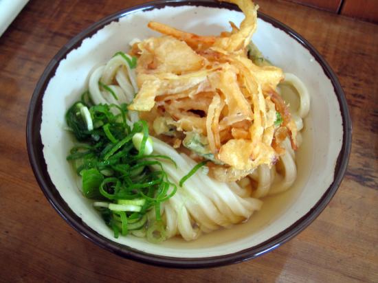 丸亀　古い町並みと美術館とうどん_c0196340_21405886.jpg