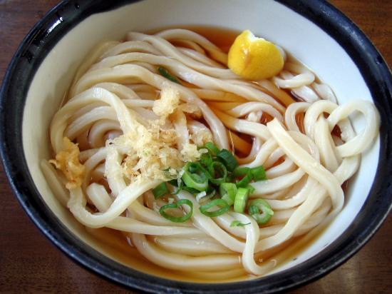 丸亀　古い町並みと美術館とうどん_c0196340_21414445.jpg