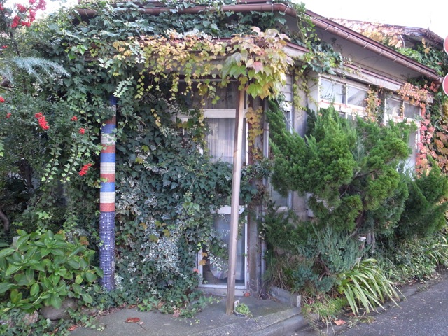 やはり最先端の理容室_d0057843_23225527.jpg