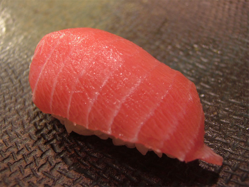 微妙に中トロ!_c0110051_0335751.jpg