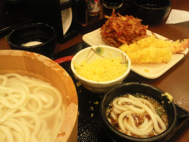 土曜は食べ歩き_d0144162_20422580.jpg