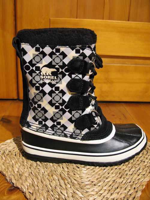 SOREL　WINTER BOOTS　2_f0214959_23445635.jpg