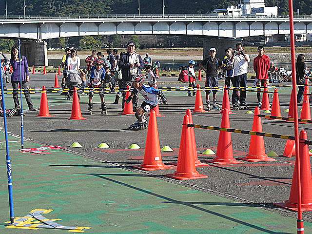 クロス編　　第１６回国際インラインスケート岐阜長良川大会_e0189070_13473166.jpg