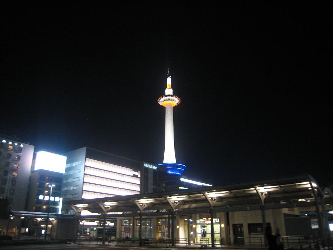 京都タワー_f0205367_17263025.jpg