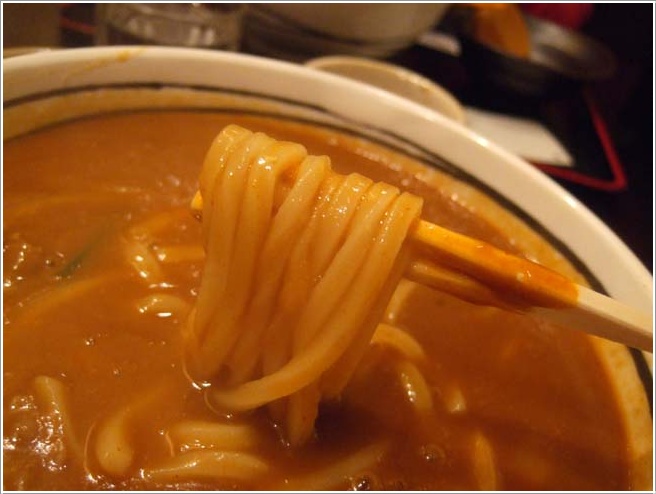 最強のカレーうどん！！　西宮　「番馬亭」_d0075246_12542971.jpg