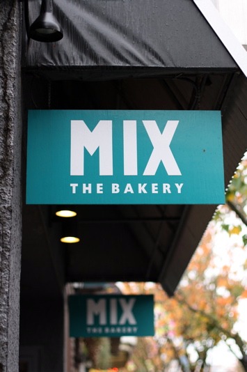 Mix the Bakery_e0205680_15131061.jpg