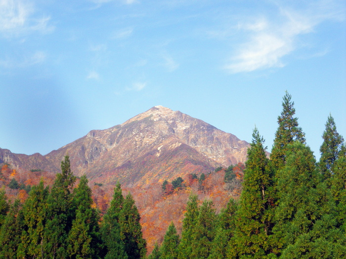 朝日連峰 祝瓶山 ～ ２０１０年１１月７日_f0170180_13343836.jpg