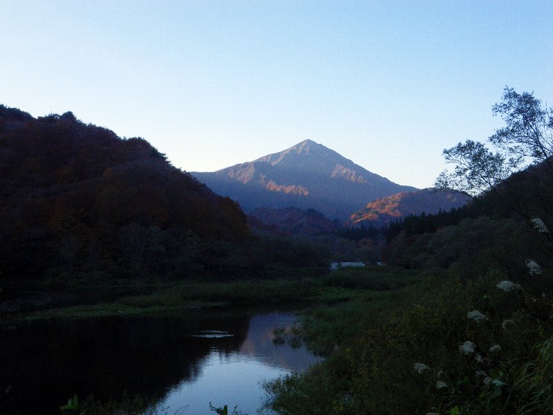 朝日連峰 祝瓶山 ～ ２０１０年１１月７日_f0170180_14151386.jpg