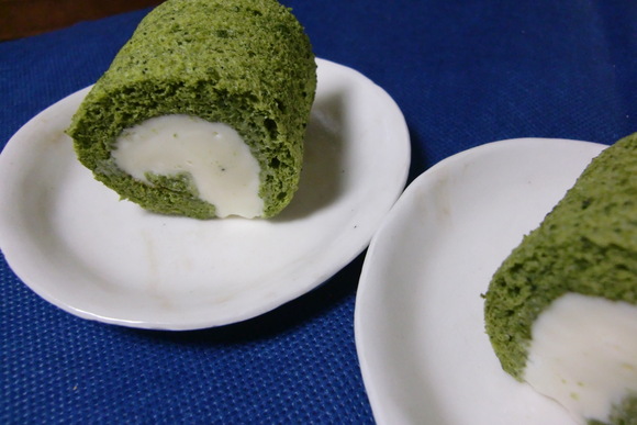 抹茶ロール_b0203925_21261.jpg