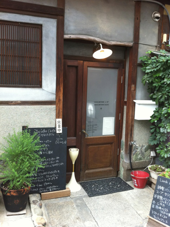 CAFE in 奈良。_b0181732_13392819.jpg