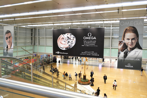 オメガ/JR名古屋駅で大型広告キャンペーン展開!_f0039351_23154850.jpg